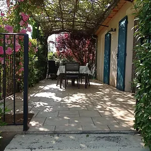 Hébergement de vacances Le Cabanon D'amandine Et Gabriel